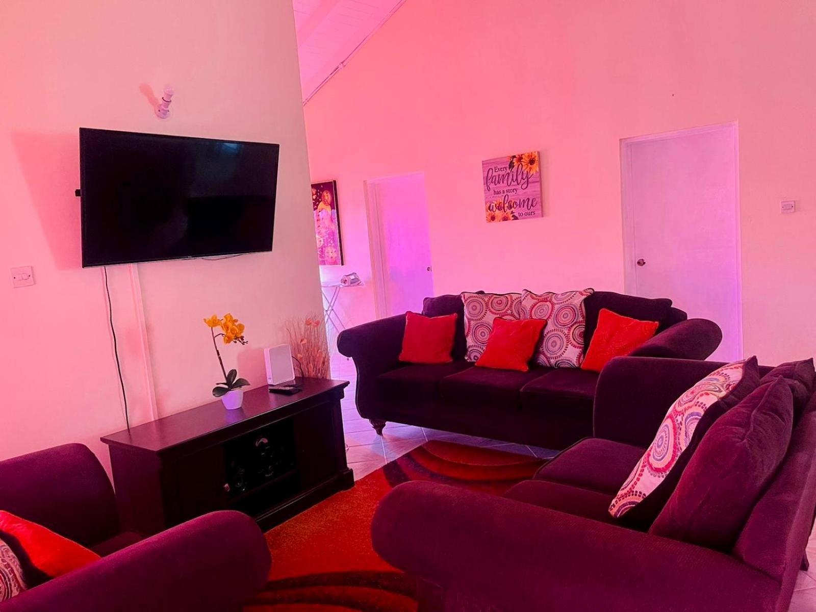 Castle Berry Apartments Kingstown Buitenkant foto